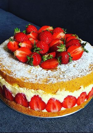 Fraisier torta (vaníliás-epres) recept fotója