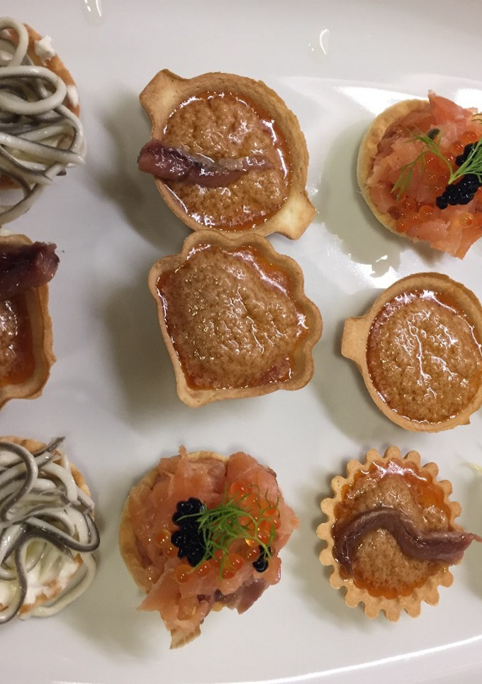 Una foto de Canapés Fin de Año