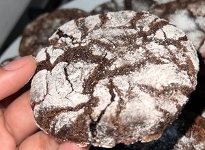 Una foto de Galletitas volcán (crinkle cookies)