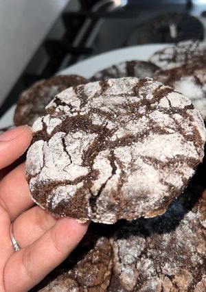 Una foto de Galletitas volcán (crinkle cookies)