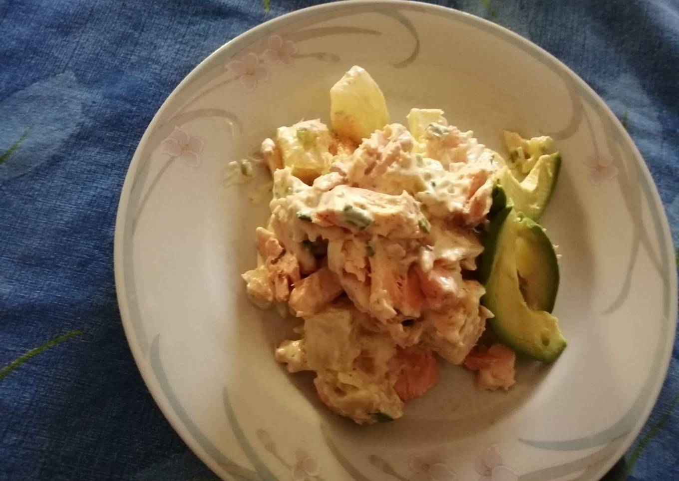 Ensalada de salmón y papas