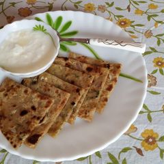 A picture of Gobhi Parantha.