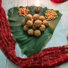 Lotus seeds dry fruits jaggery ladoo A picture of Lotus seeds dry fruits jaggery ladoo.