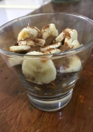 Una foto de Postre de Chocolinas y Banana🍫🍌
