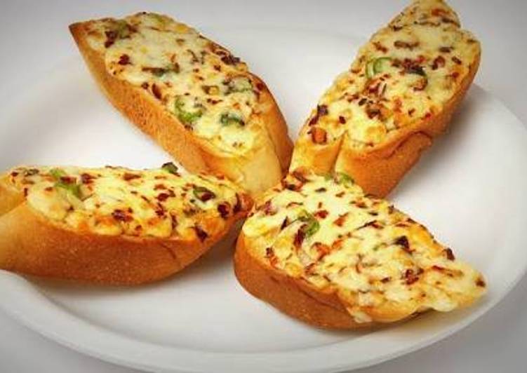 Garlic cheese toast