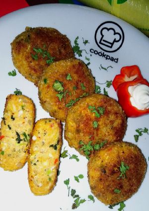 A picture of Egg kabab.