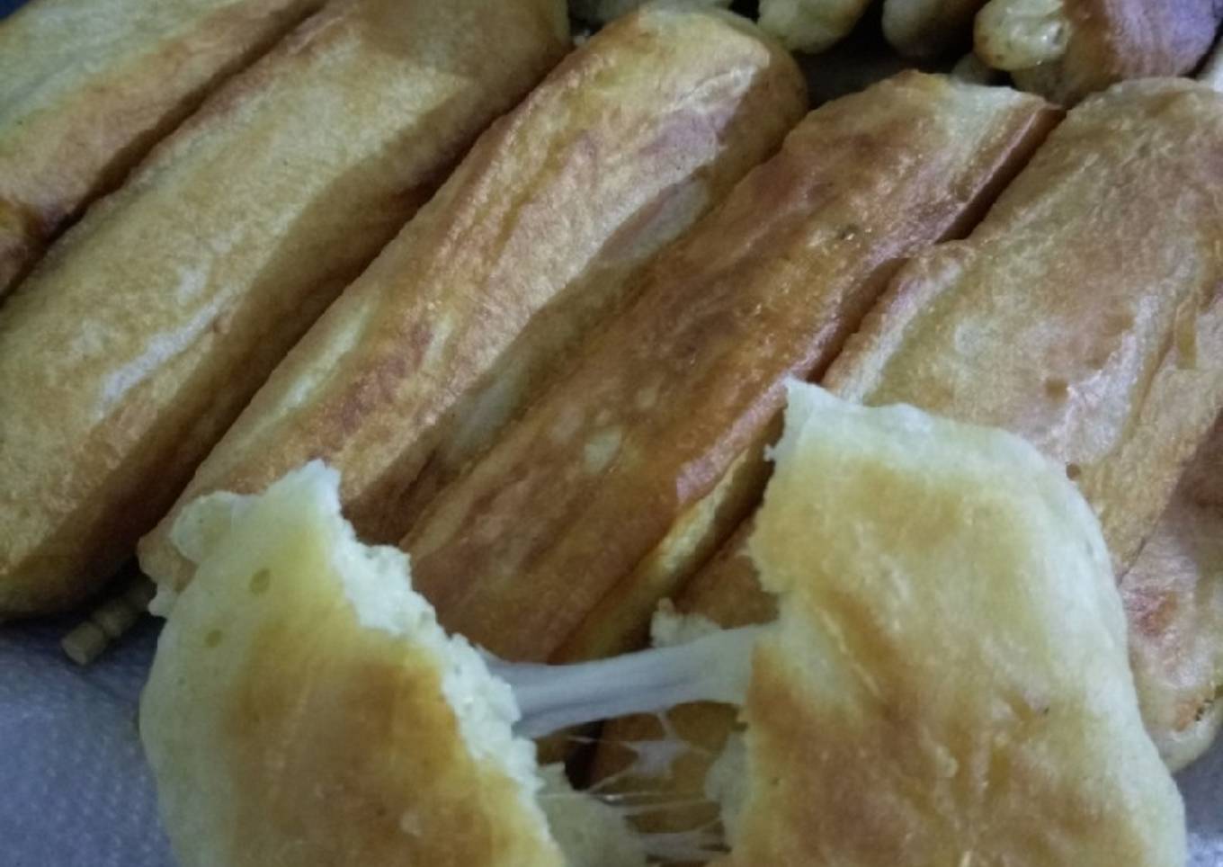 Banderillas y tortitas de queso