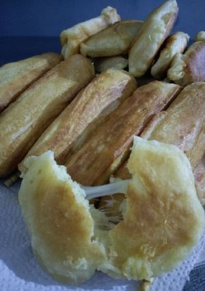 Una foto de Banderillas y tortitas de queso