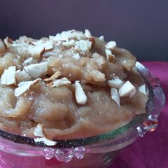 A picture of Atta halwa.