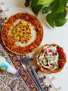 عکسی از دستور زرشک پلو با مرغ و هویج