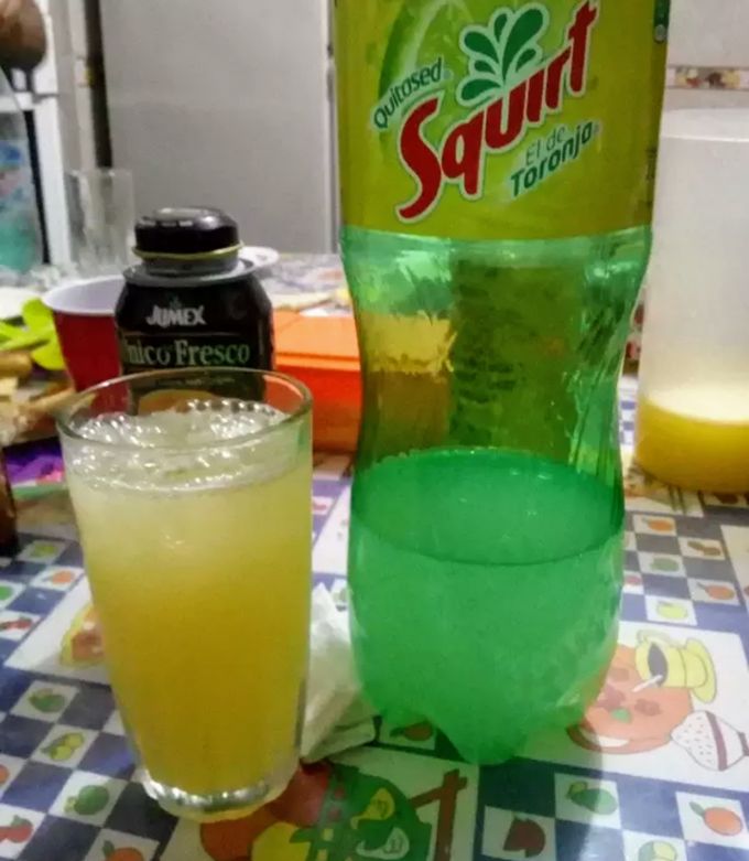 Una foto de Paloma de tequila con jugo de naranja