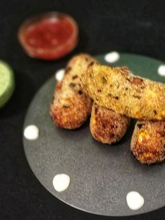 A picture of Paneer -Corn Rolls.