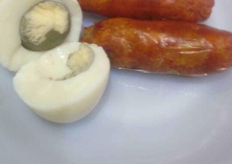 Simple Way to Prepare Super Quick Homemade Boiled, (grilled)sausages and boiled egg