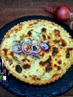 صورة لوصفة كيش البصل والبيشاميل