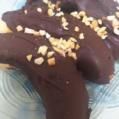 Snack Pisang Ambon Frozen Coklat Kacang রেসিপির প্রধান ছবি