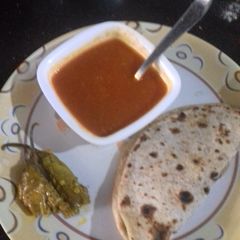 A picture of Tomato gravy.