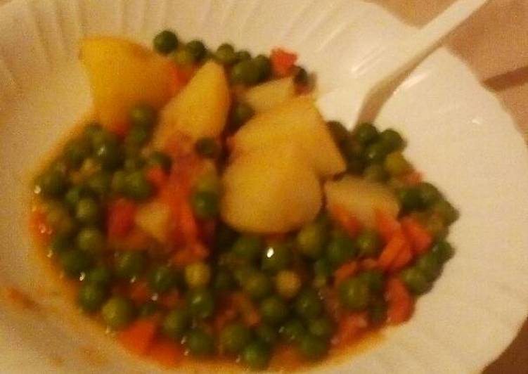 Steps to Make Favorite Peas potatoes stew