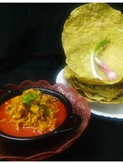 सांडग्याची भाजी/ सांडग्याची आमटी (Sandgyachi bhaji recipe in marathi) रेसिपी चे मुख्य फोटो 