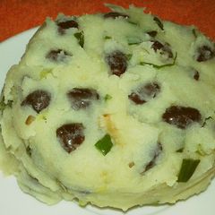 Mashed potatoes & Njahi A picture of Mashed potatoes & Njahi.