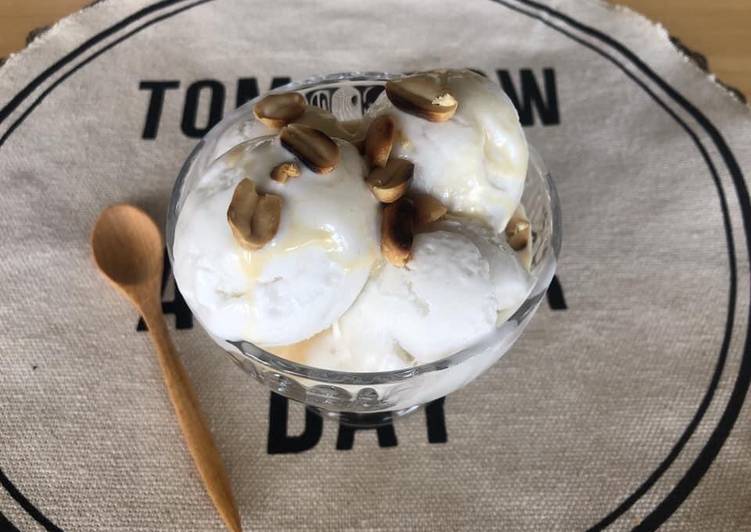 How to Make Any-night-of-the-week 🧑🏽‍🍳🧑🏼‍🍳 Easy Homemade Thai Coconut Ice Cream Recipe • Eggless Ice Cream |ThaiChef food