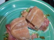 Una foto de pan de sandwich grande en