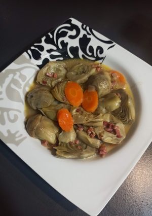 Una foto de Alcachofas estofadas