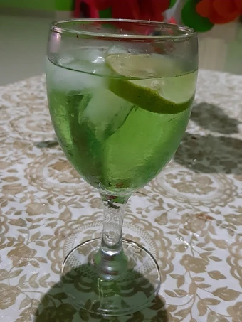 Cara Gampang Membikin Resep Sirup Pandan Homemade yang Uenak Anti Ribet, Menggugah Selera