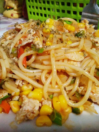 Resep Spagetthi dada ayam jagung pedas manis gurih Sederhana Dan Enak
