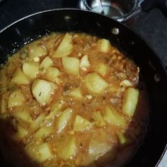 A picture of Aloo jhol.
