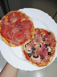 Una foto de Pizzas caseras 🍕