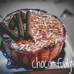 A picture of Choco fudge cake.