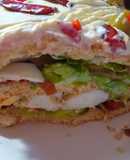 PIONONO RELLENO DE JAMÓN SERRANO, HUEVO, ACEITUNAS, Y MORRÓN 🥰🥰🥰😋😋😋😋