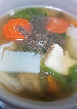 รูปของ ก๋วยเตี๋ยวบุกผักรวมน้ำใสMixed vegetables konjac noodle 🍜🥬🥦🥕
