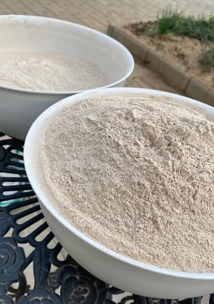 A picture of Amala flour.