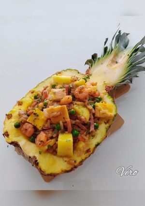 Une photo de Riz sauté à l’ananas
