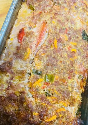 Una foto de PAN DE CARNE PICADA RELLENO 🤩😋😋👏🙌🏼