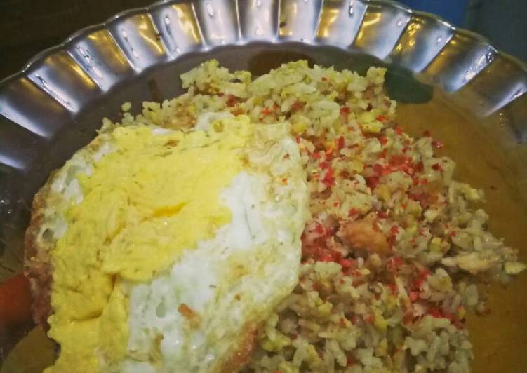 Resep Nasi goreng Ayam + telor ceplok, Sempurna