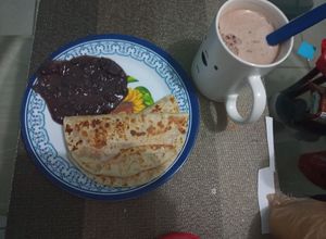 Una foto de Sincronizadas para una cena ligera