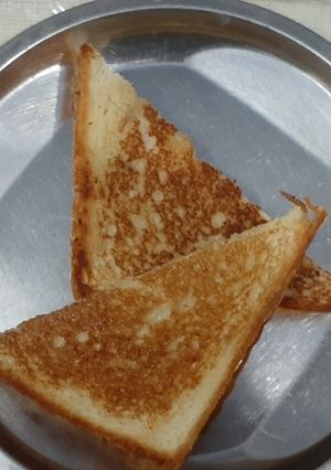 मलाई सैंडविच(malai sandwich recipe in hindi) रेसिपी मुख्य फोटो