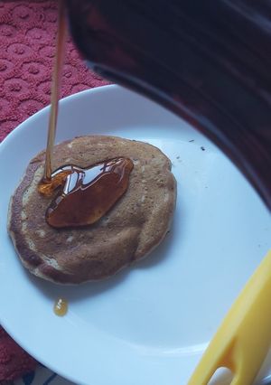 Una foto de Panqueques infladitos veganos ღ˘⌣˘ღ)