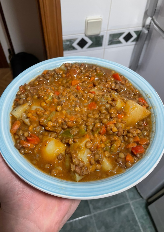 Una foto de Lentejas con chorizo y patatas