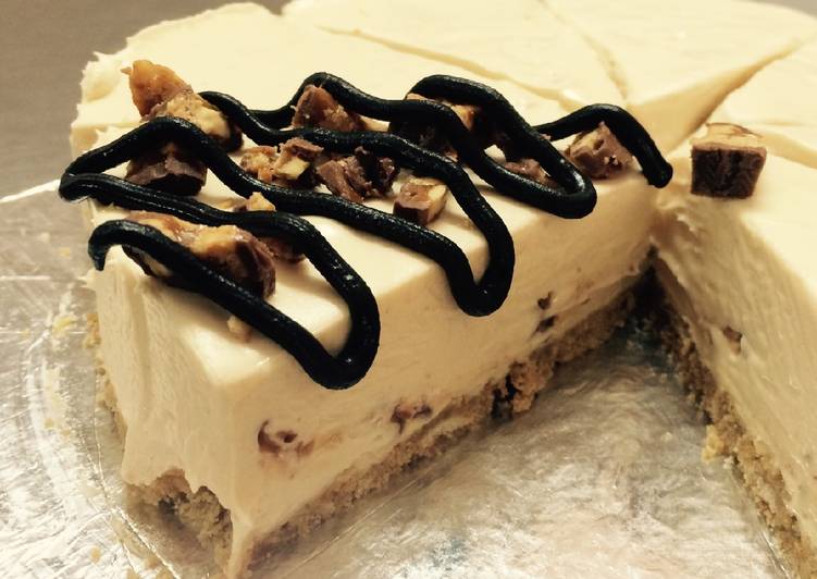 Step-by-Step Guide to Prepare Super Quick Homemade No bake snickers cheesecake