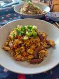 Arroz frito con ternera