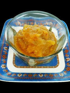 આંબળા નું ચ્યવનપ્રાશ (Gooseberry Chyawanprash Recipe In Gujarati) રેસીપી મુખ્ય ફોટો