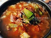 Gambar sup daging sapi bunga kol