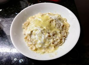 Una foto de Fettuccine con salsa de queso fitness!!