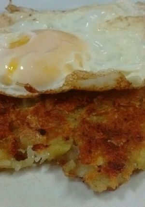 Una foto de Papas/patatas rösti originales
