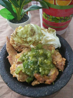 Foto resep Ayam Geprek sambal ijo