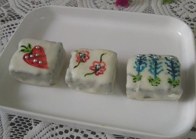 Recipe of Super Quick Leftover cake bites