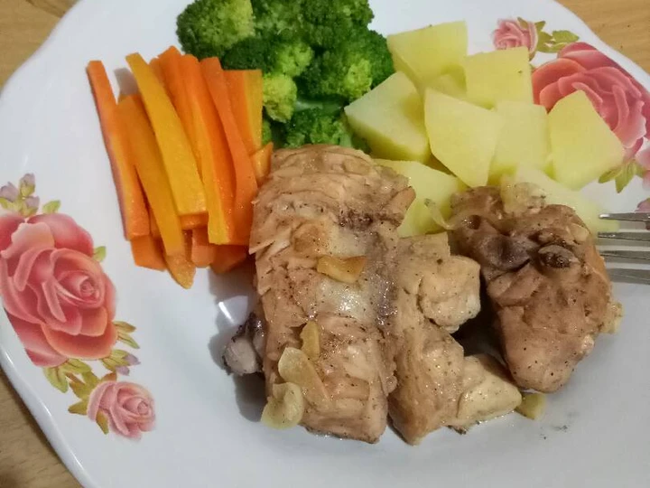 Cara Gampang Menyiapkan Resep  Ayam kukus enak sederhana yang Sempurna, Lezat Sekali